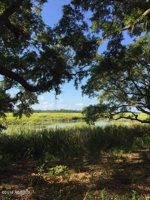 1401 gleasons landing 1