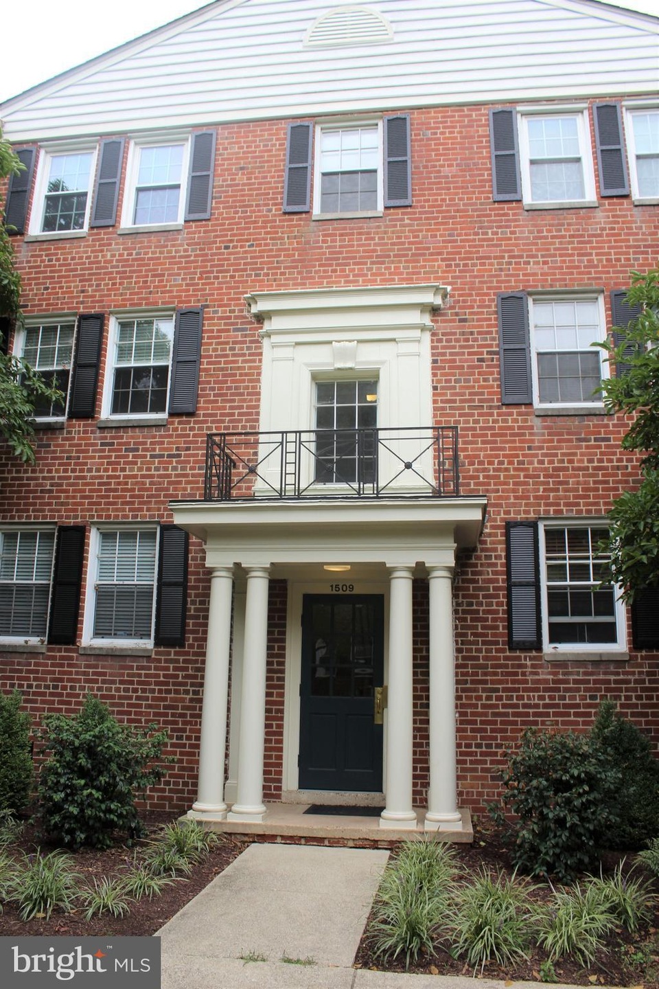 1509 Belle View Blvd unit B2, Alexandria, VA 22307 - photo 1