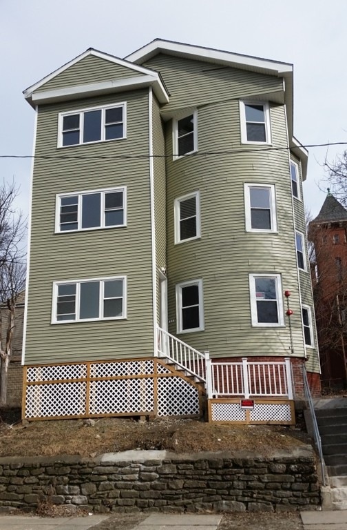 51 Arlington St, Worcester, MA 01604 - photo 1