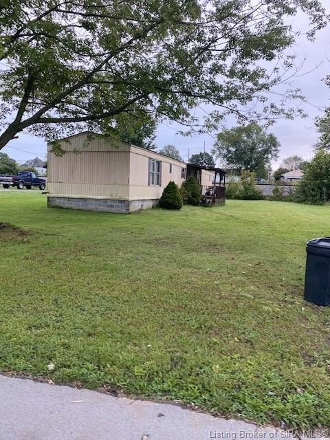 482 S Railroad St, Austin, IN 47102 - photo 1