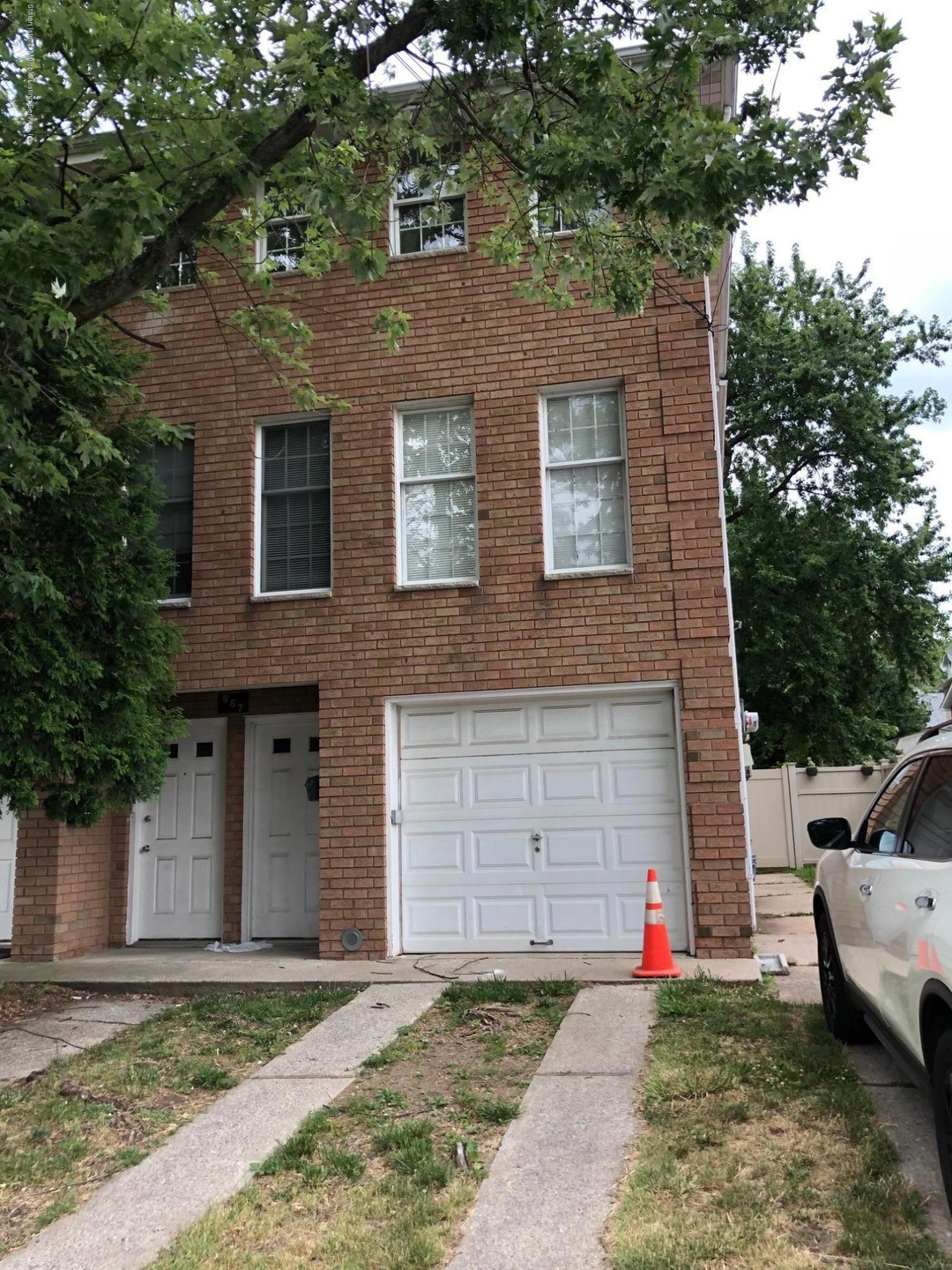 967 MANOR #29