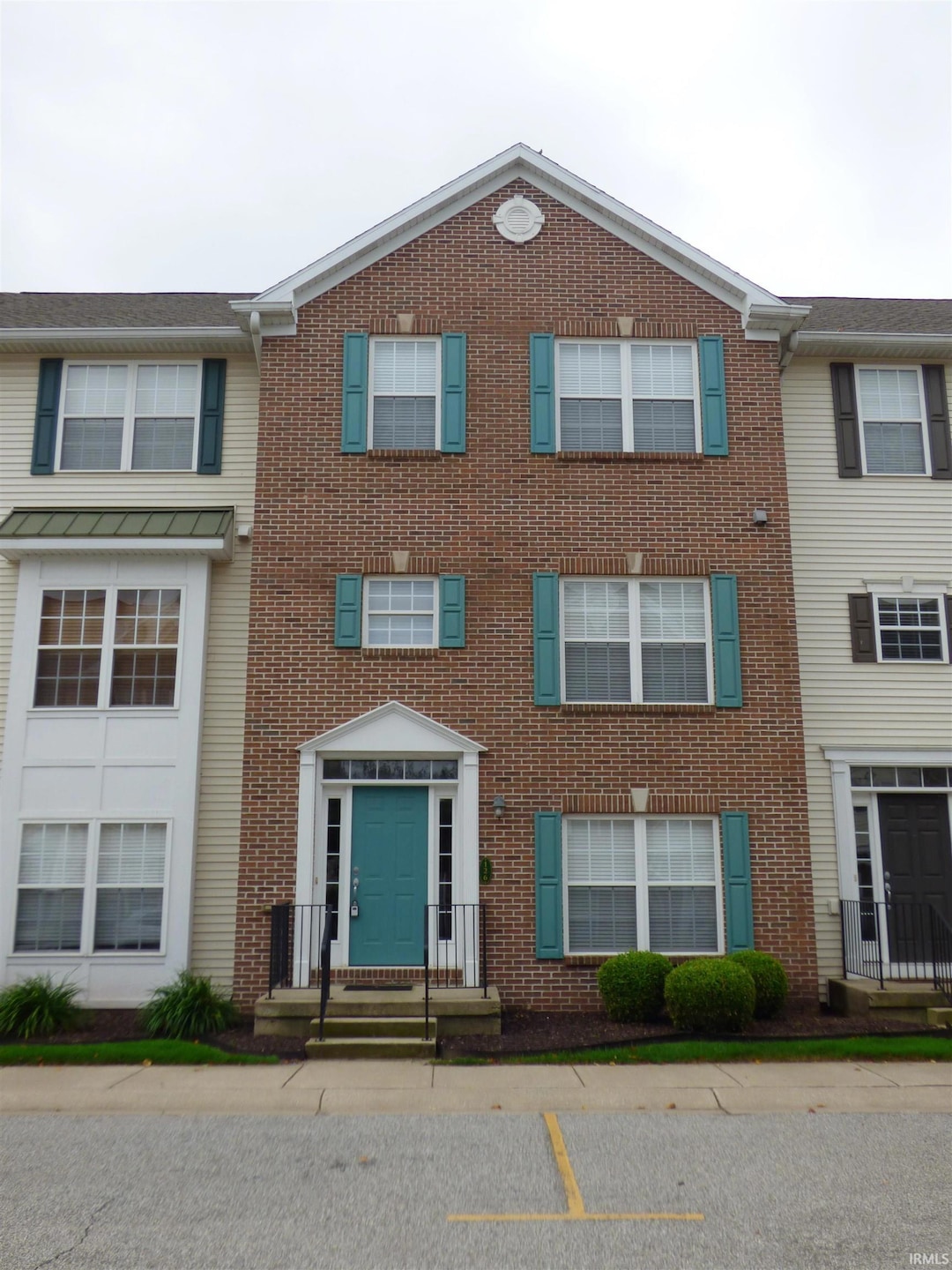 126 Clancey St, South Bend, IN 46637 - photo 1