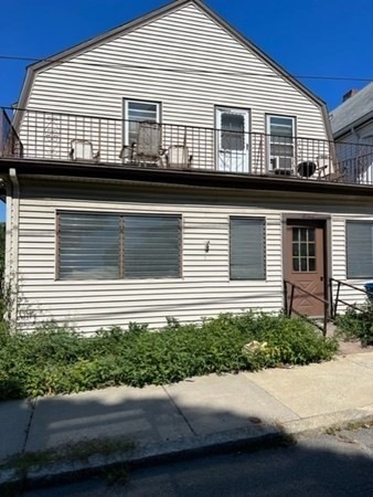 16 Sagamore Ave, Winthrop, MA 02152 - photo 1