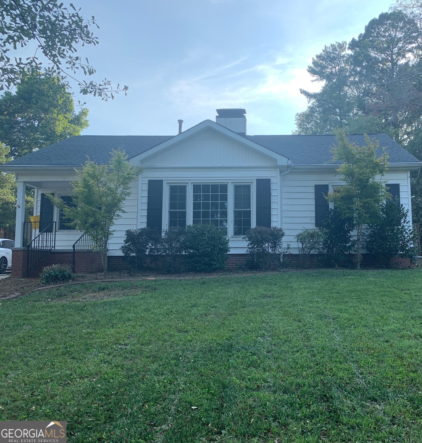 967 Chattahoochee Dr, Gainesville, GA 30501 - photo 1