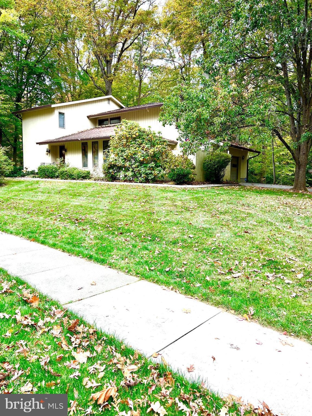 Under Contract $745,000