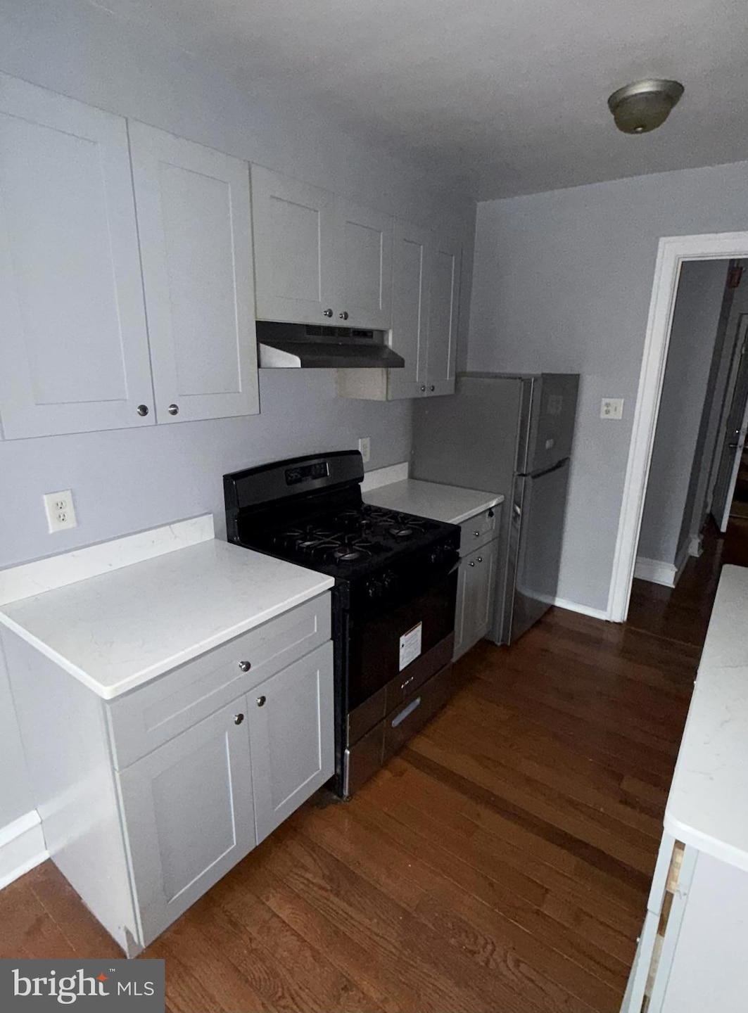 274 N Keswick Ave, Glenside, PA 19038 - photo 1