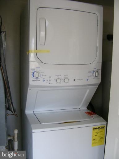 617 W 11th St, Front Royal, VA 22630 - photo 1