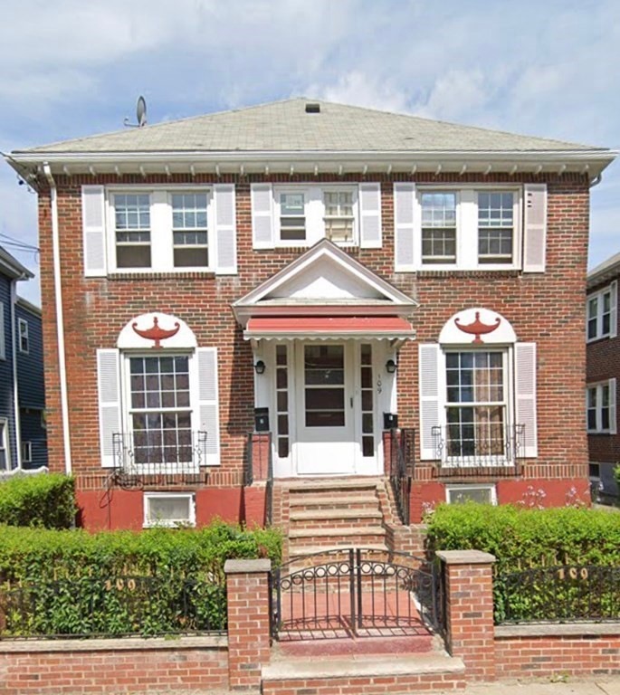 109 W Selden St unit 2, Mattapan, MA 02126 - photo 1