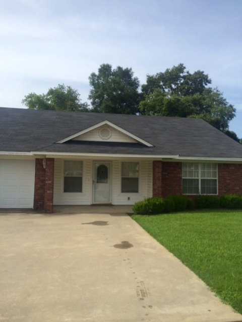 1328 Tiffney Ln, Bastrop, LA 71220 - photo 1