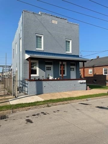 56 Franklin Ave, Ellwood City, PA 16117 - photo 1