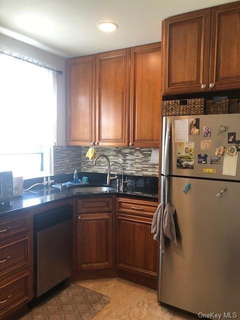 3 Stokes Rd unit 1C, Yonkers, NY 10710 - photo 1