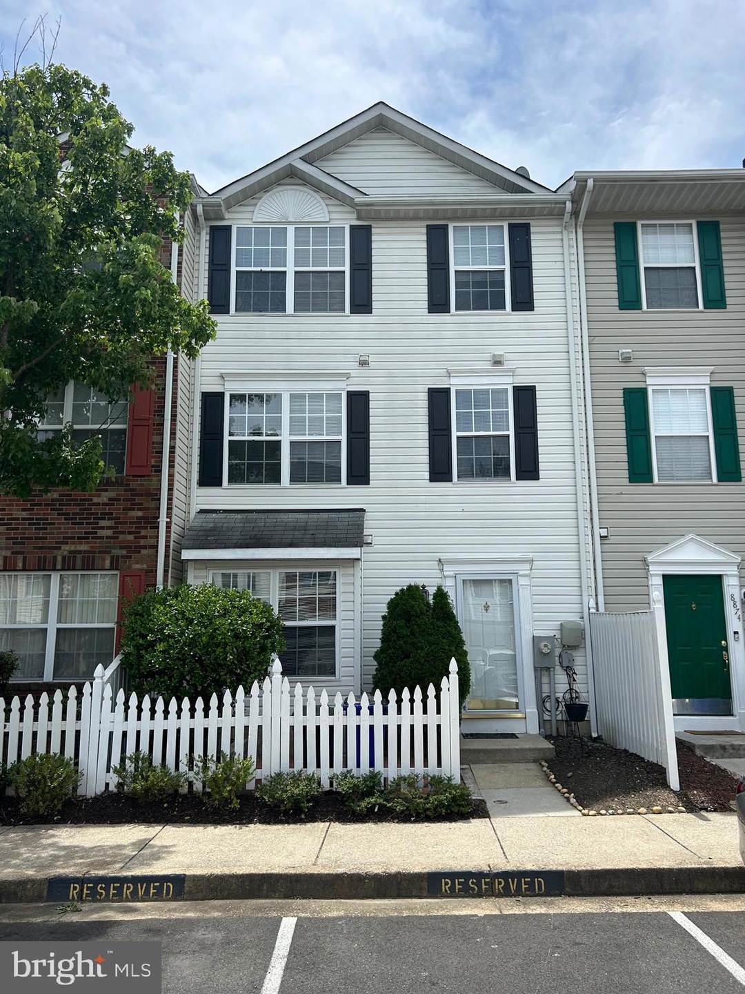 8876 Goose Landing Cir, Columbia, MD 21045 - photo 1