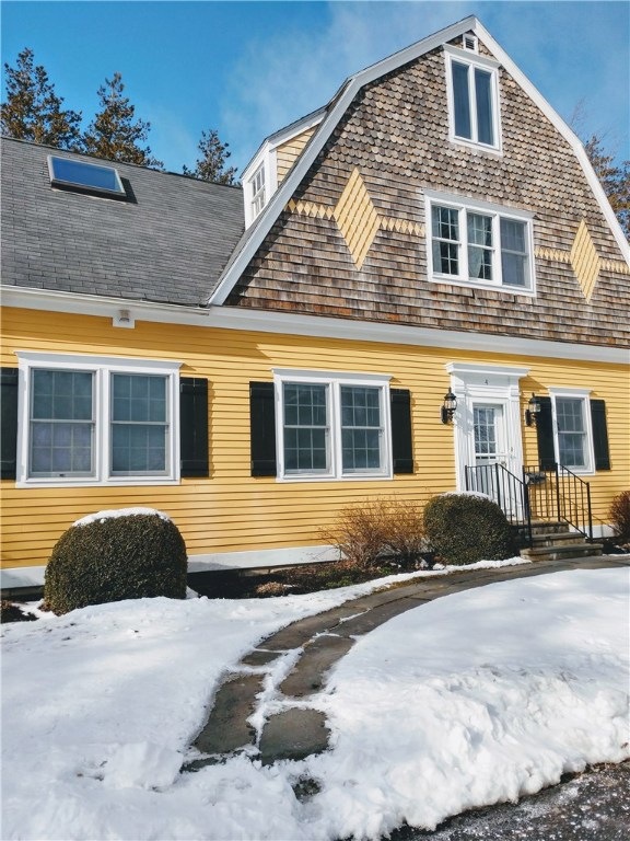 4 Red Cross Terrace, Newport, RI 02840 - photo 1