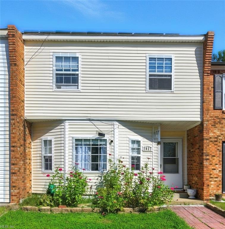 1027 Bryce Ln, Virginia Beach, VA 23464 - photo 1
