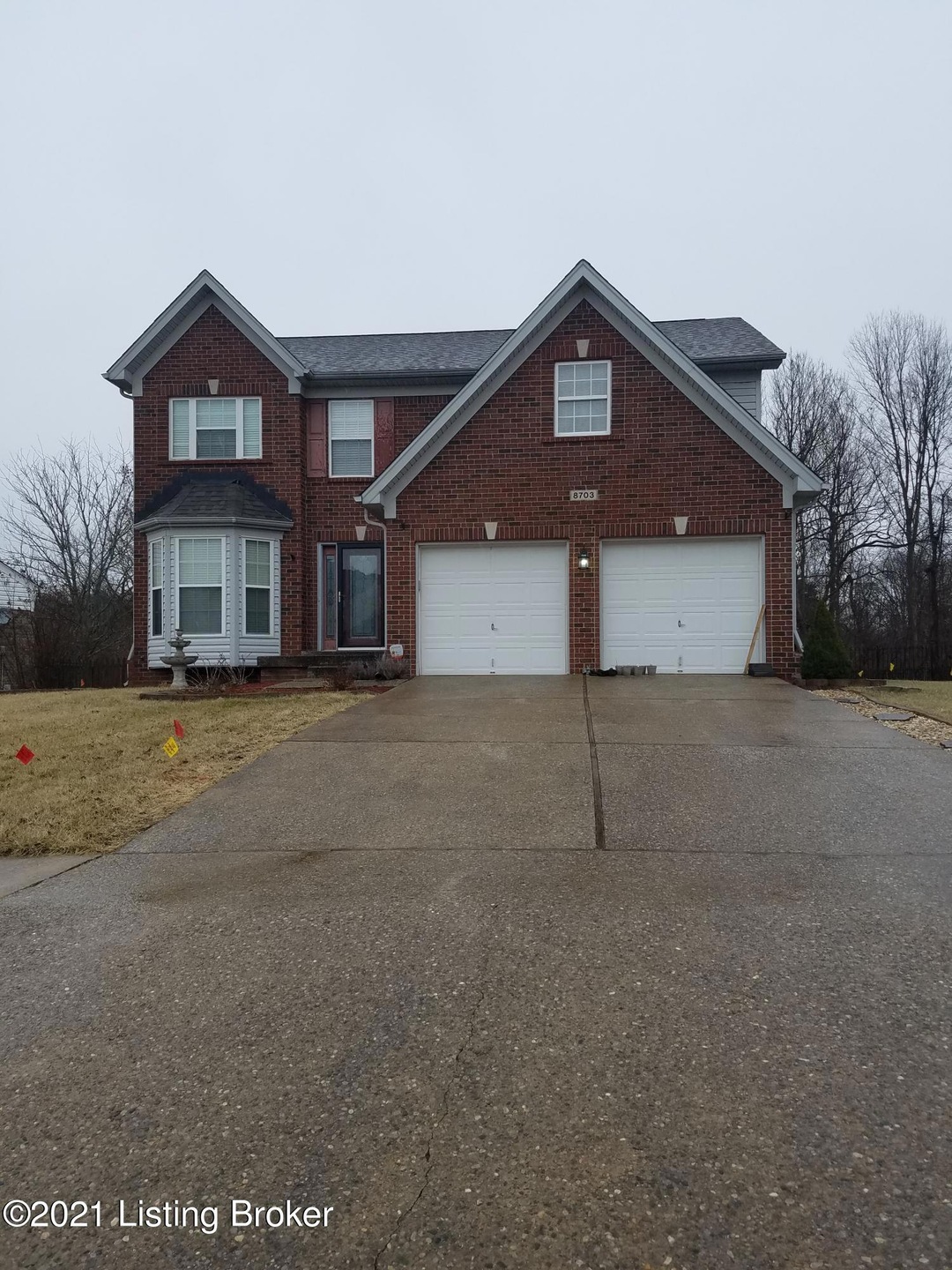 8703 Sanctuary Ln, Louisville, KY 40291 - photo 1