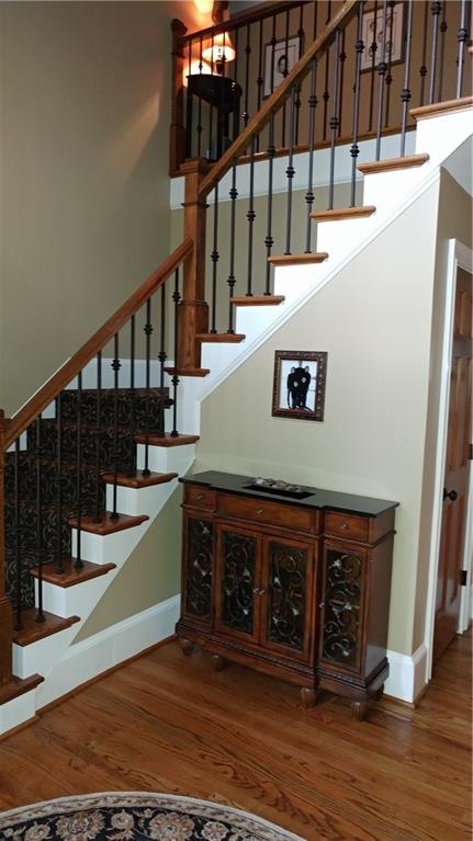 2985 Abbottswell Dr, Alpharetta, GA 30022 - photo 1