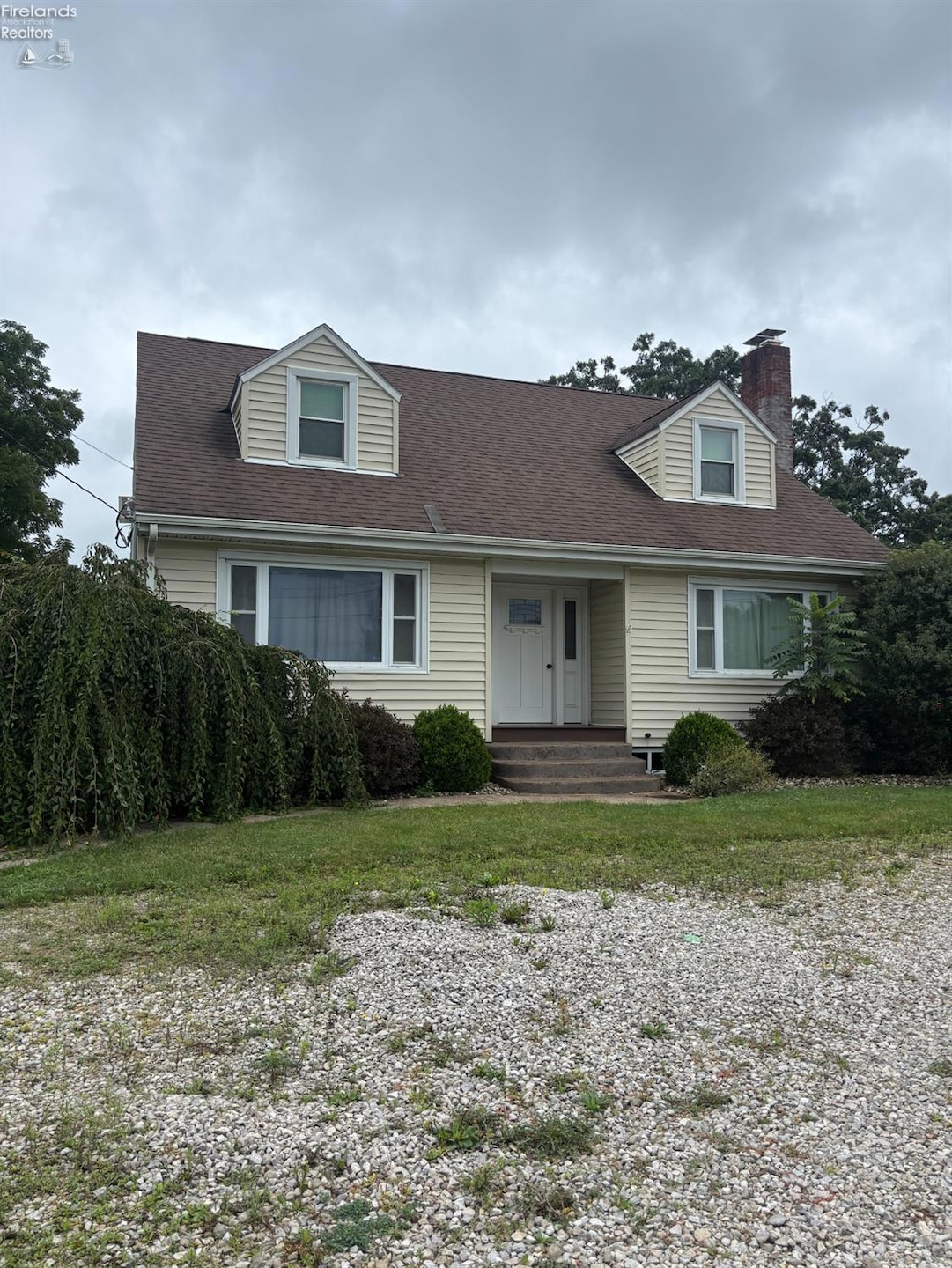 For Rent $1,200/month