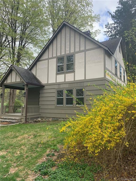 8 Inverugie Ln, Cold Spring, NY 10516 - photo 1