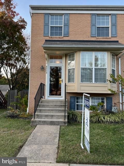 8712 Pine Meadows Dr, Odenton, MD 21113 - photo 1