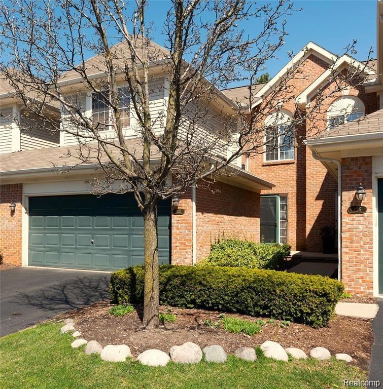 James Circle -47.jpg