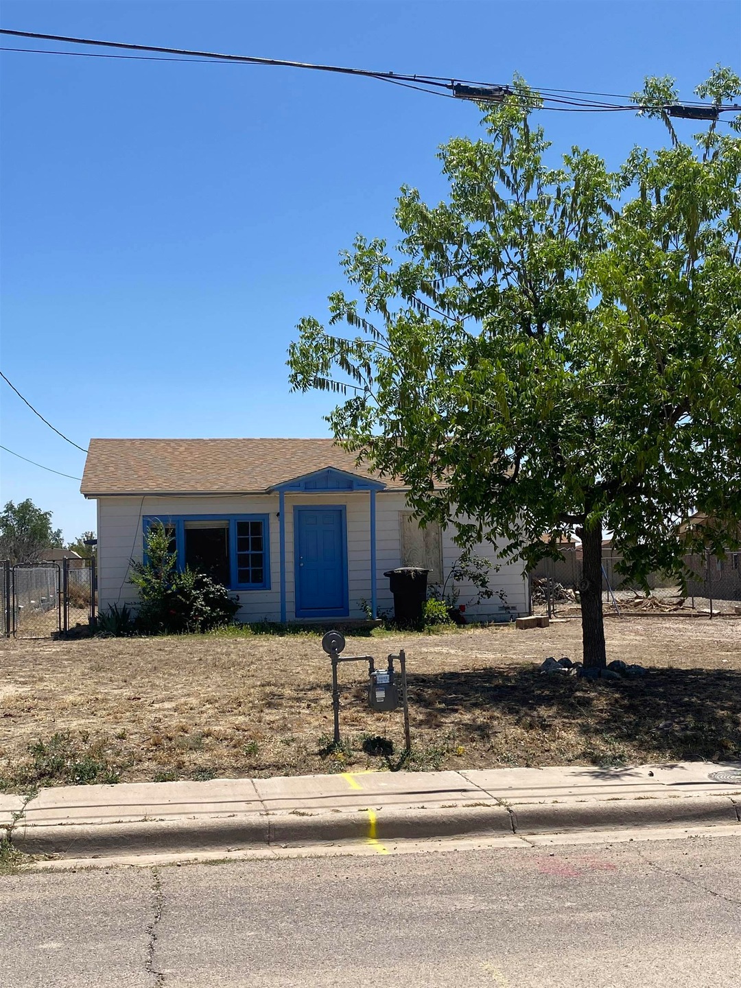 2010 23rd St, Alamogordo, NM 88310 - photo 1