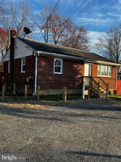 5402 Saint Barnabas Rd, Oxon Hill, MD 20745 - photo 1