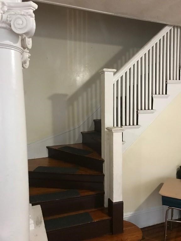 52 Beech St unit 1, Pawtucket, RI 02860 - photo 1