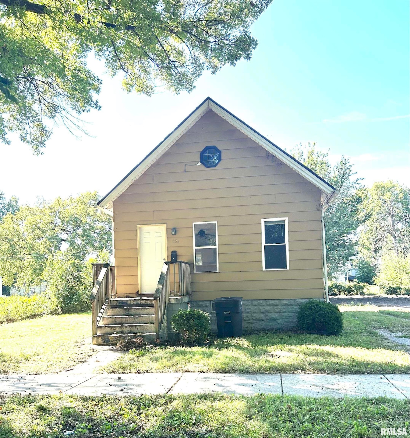 926 10th Ave, Rock Island, IL 61201 - photo 1
