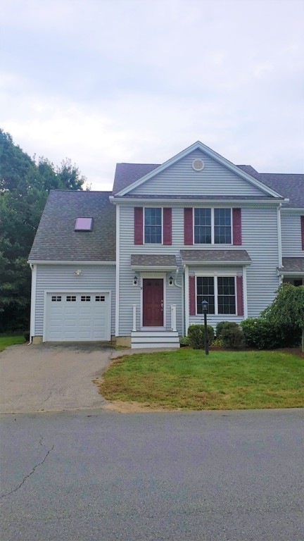 9 Railroad St, Pepperell, MA 01463 - photo 1