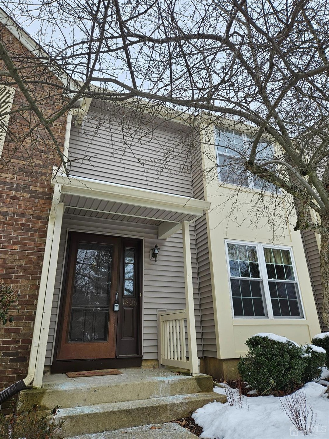 1806 Poplar Ct, Monmouth Junction, NJ 08852 - photo 1