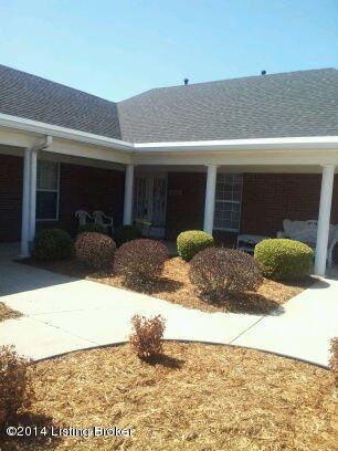 8123 Arthur Goins Blvd unit 8123, Louisville, KY 40228 - photo 1