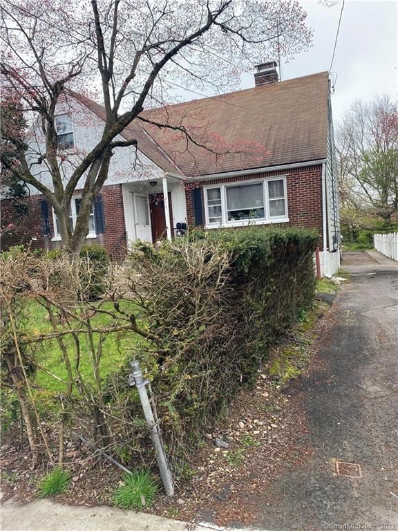 138 Belltown Rd unit 2, Stamford, CT 06905 - photo 1