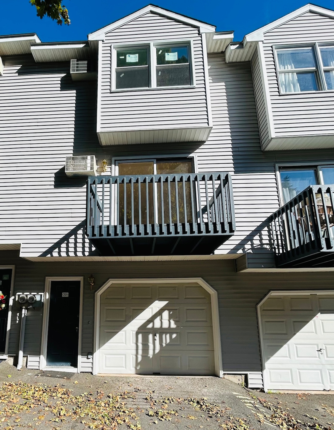 239 Glen St unit 3F, New Britain, CT 06051 - photo 1