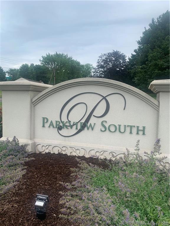 1304 Summer Hill Dr, South Windsor, CT 06074 - photo 1