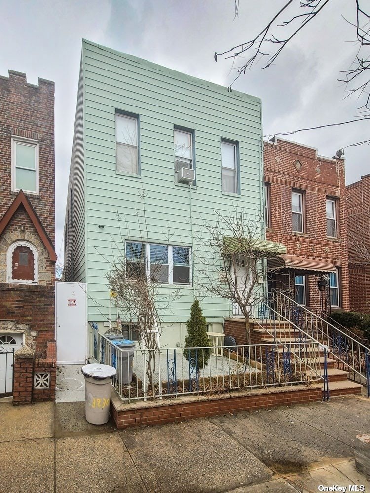 32-30 46th St, Astoria, NY 11103 - photo 1