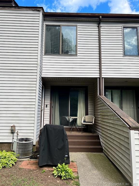 146 Springside Ave unit C6, New Haven, CT 06515 - photo 1