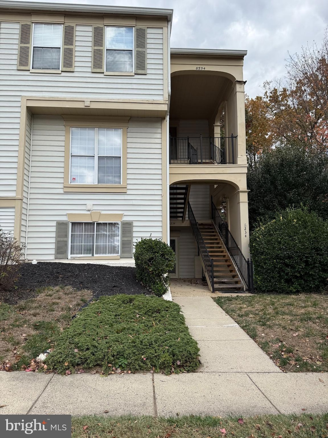 8234 Winstead Place unit 101, Manassas, VA 20109 - photo 1