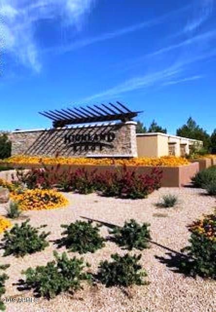 Highland Ridge Sign