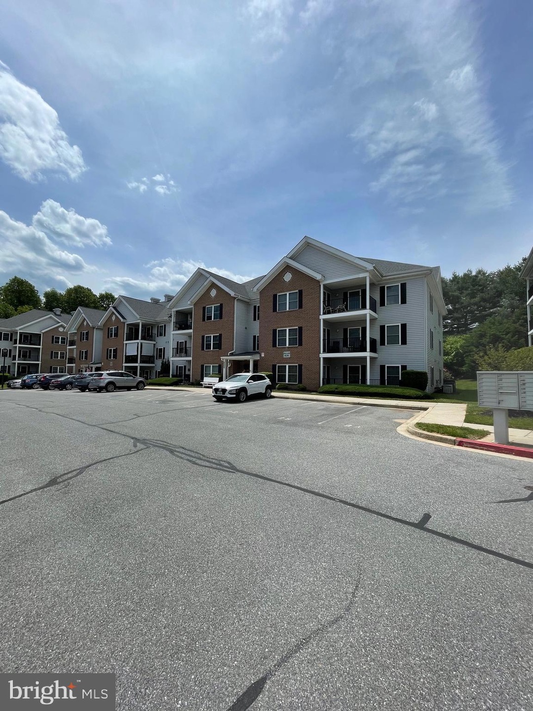 6502 Ridenour Way E unit 1B, Sykesville, MD 21784 - photo 1