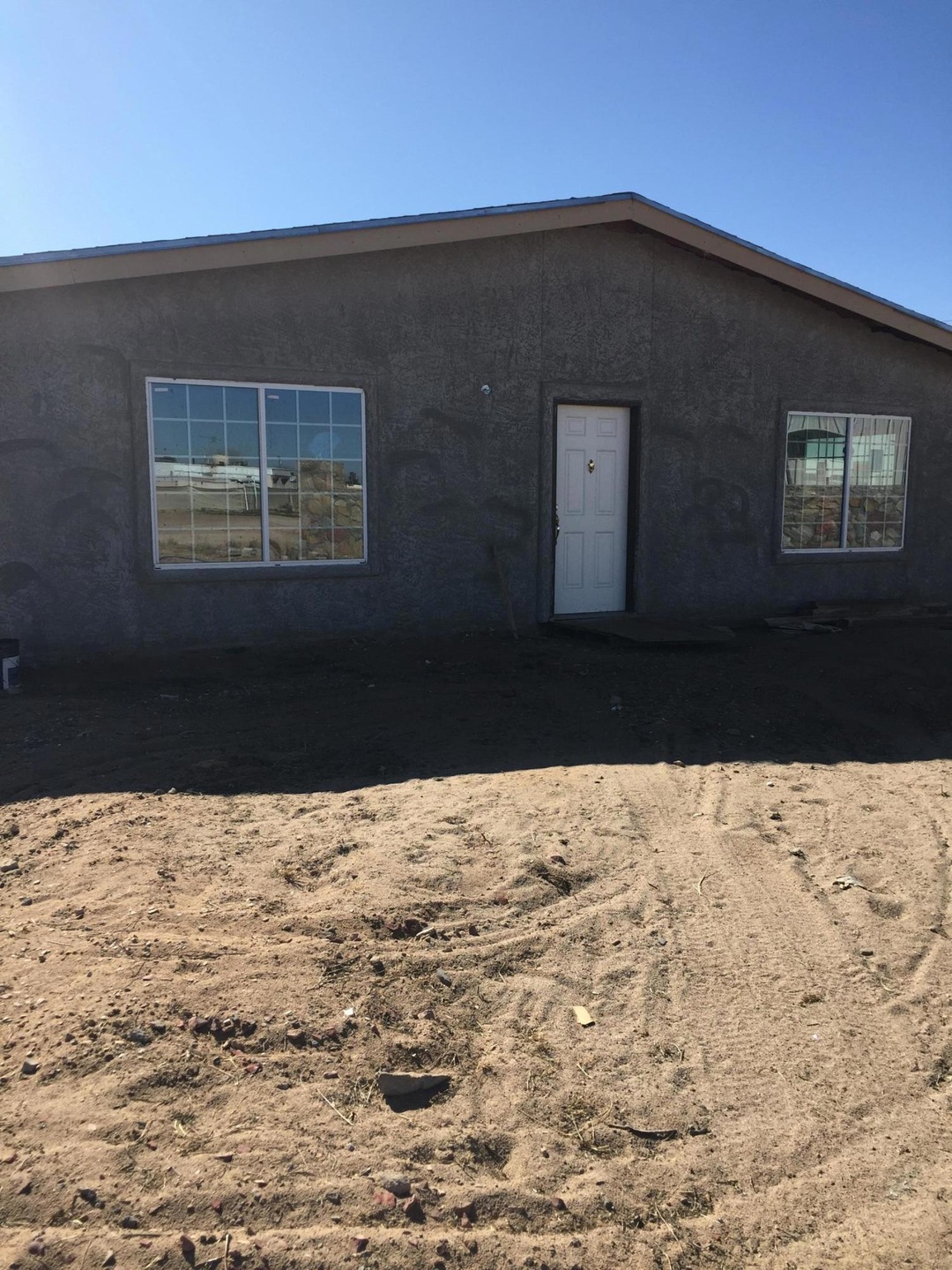 997 Kenton Rd, El Paso, TX 79928 - photo 1