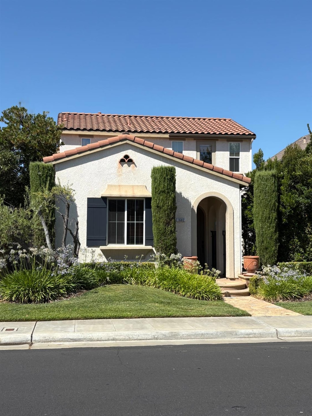 1682 N Dutch Ave, Clovis, CA 93619 - photo 1