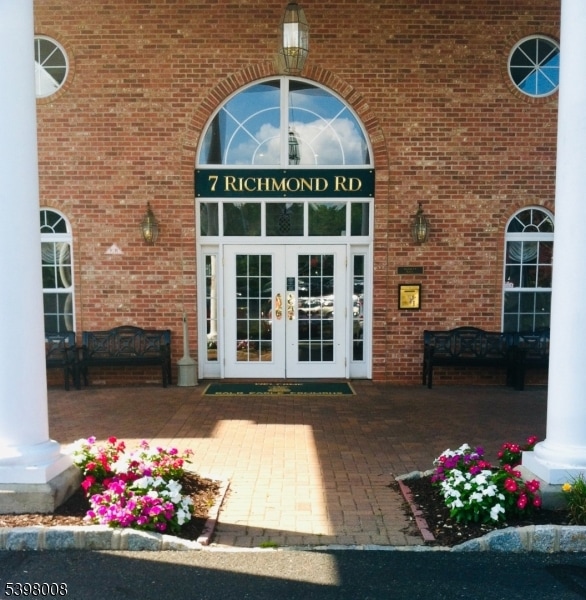 7321 Richmond Rd unit 321, West Milford, NJ 07480 - photo 1