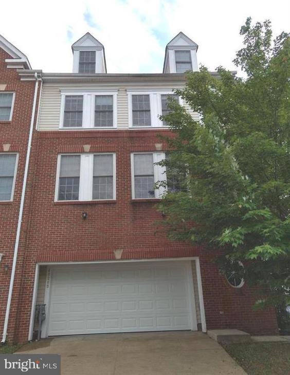 46265 Porter Terrace, Sterling, VA 20165 - photo 1