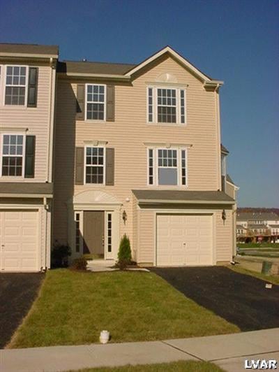 4595 Jasmine Dr, Center Valley, PA 18034 - photo 1