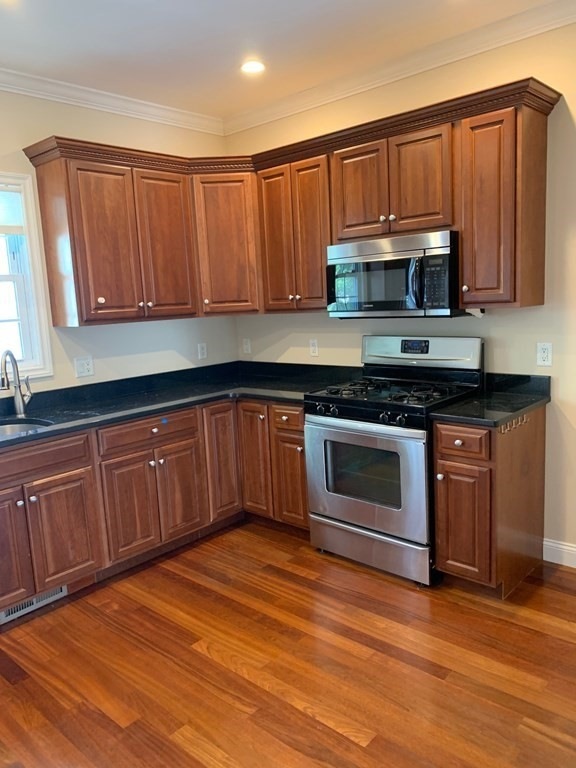 140 Jaques St unit A, Somerville, MA 02145 - photo 1