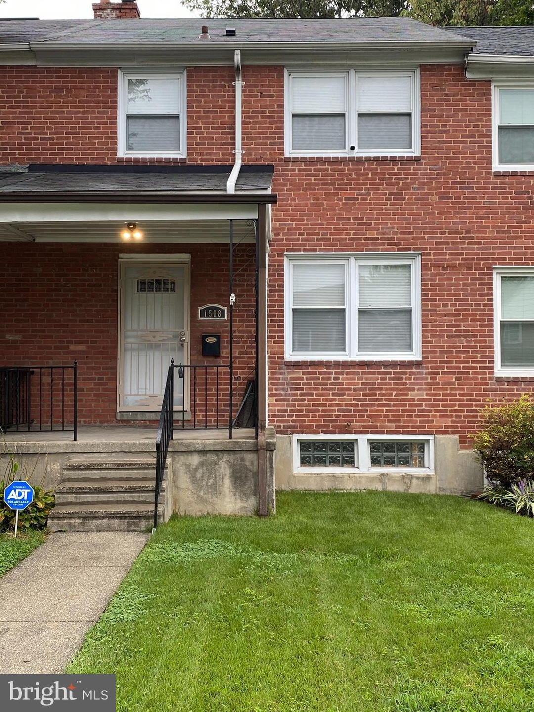 1508 Stonewood Rd, Baltimore, MD 21239 - photo 1