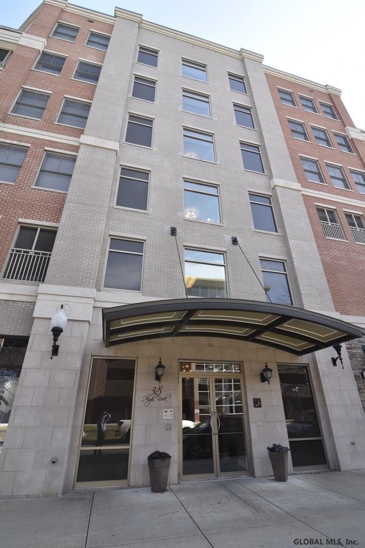 38 High Rock Ave unit 5A, Saratoga Springs, NY 12866 - photo 1