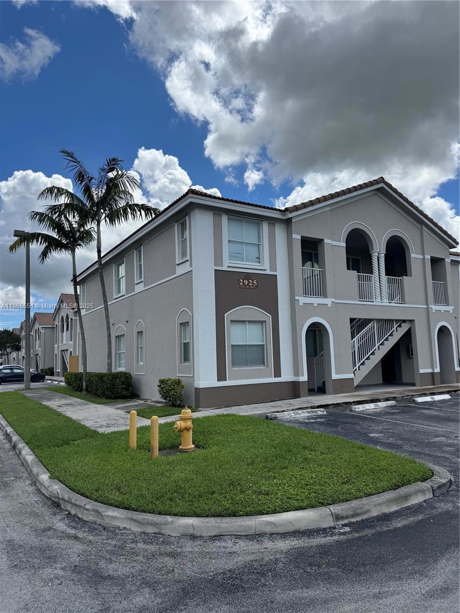2925 SE 16th Ave unit 100, Homestead, FL 33035 - photo 1