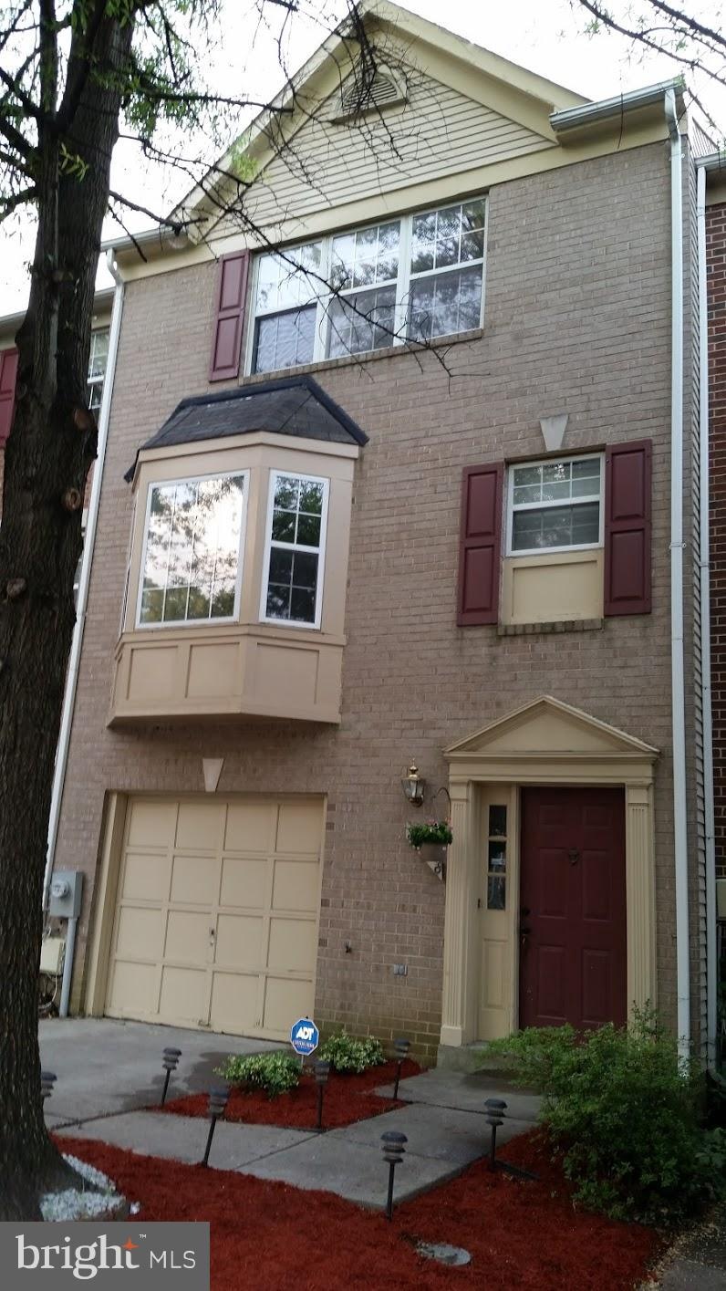 3818 Early Glow Ln, Bowie, MD 20716 - photo 1