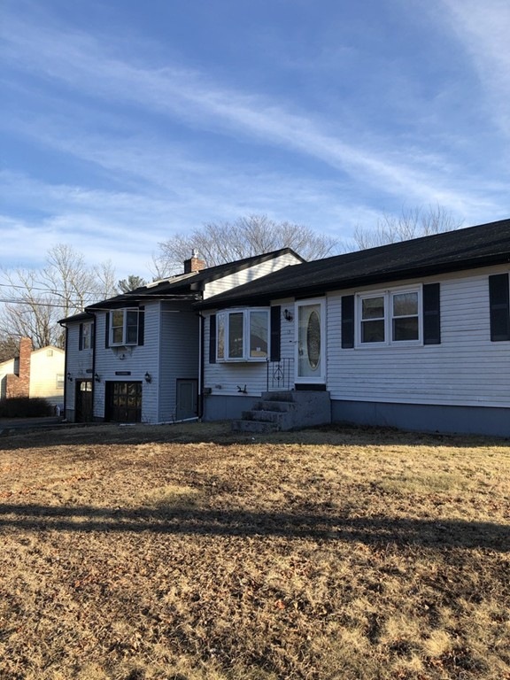 13 Candlewick Ln, Whitman, MA 02382 - photo 1